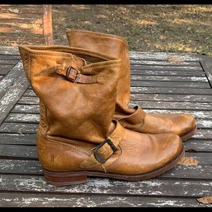 Frye boots size 9 1/2